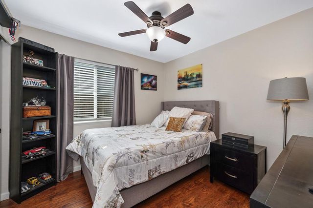 7224 Regard Way, Sacramento, CA 95842