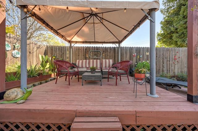 7224 Regard Way, Sacramento, CA 95842