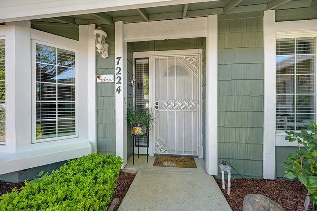 7224 Regard Way, Sacramento, CA 95842