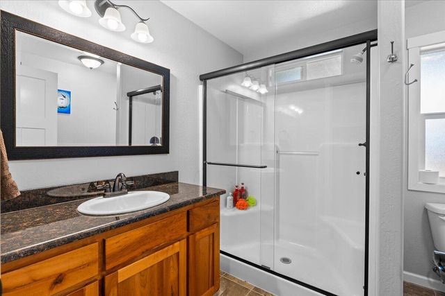 2818 Esther Lane, Grants Pass, OR 97527