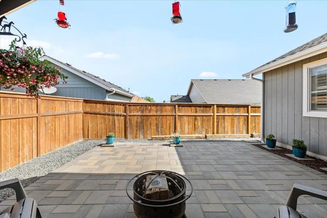 2818 Esther Lane, Grants Pass, OR 97527