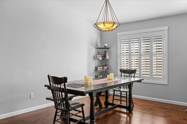 2818 Esther Lane, Grants Pass, OR 97527