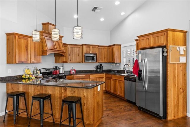 2818 Esther Lane, Grants Pass, OR 97527