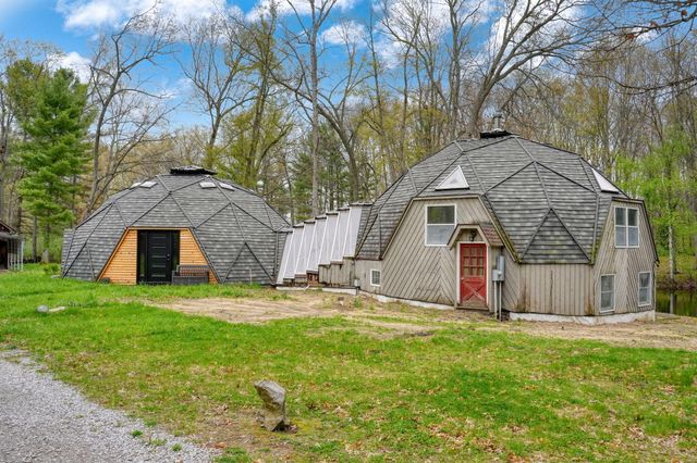 5576 S M 52, Stockbridge, MI 49285