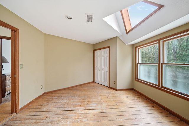 5576 S M 52, Stockbridge, MI 49285