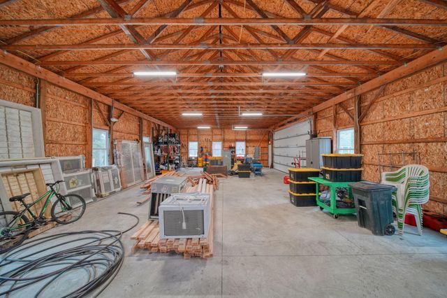 5576 S M 52, Stockbridge, MI 49285