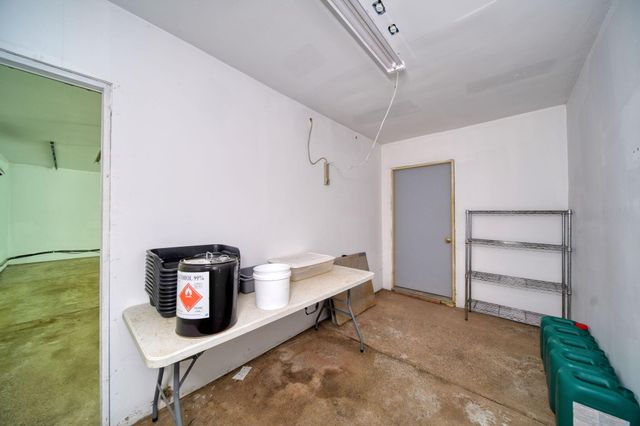 5576 S M 52, Stockbridge, MI 49285