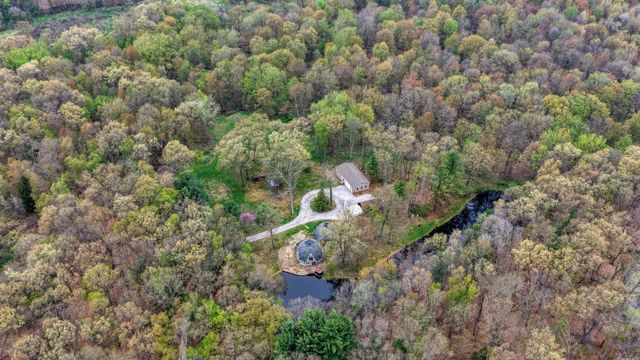 5576 S M 52, Stockbridge, MI 49285
