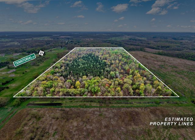 5576 S M 52, Stockbridge, MI 49285