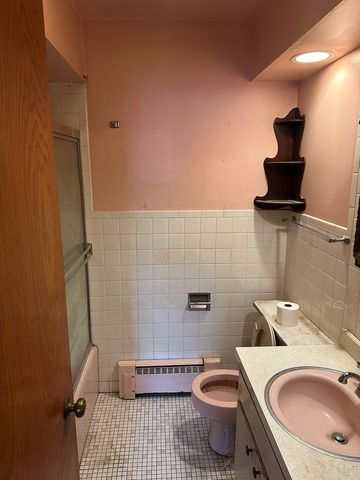 3033 Paris Avenue 303, River Grove, IL 60171