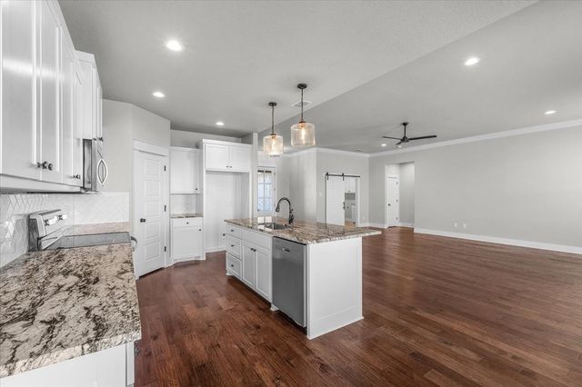 3009 High Ranch View Road, Cresson, TX 76035