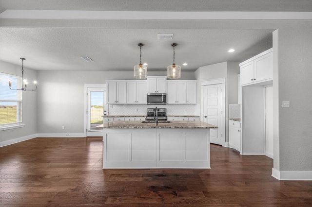 3009 High Ranch View Road, Cresson, TX 76035
