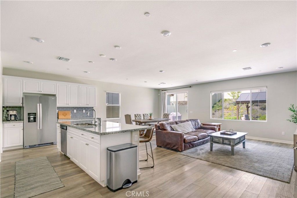 41514 Red Car Drive, Lake Elsinore, CA 92532 — photo 4