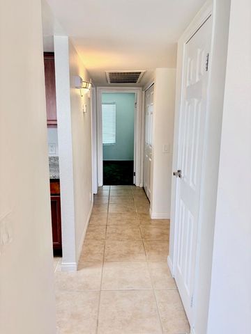 43376 Cook Street 32, Palm Desert, CA 92211