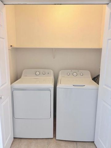 43376 Cook Street 32, Palm Desert, CA 92211