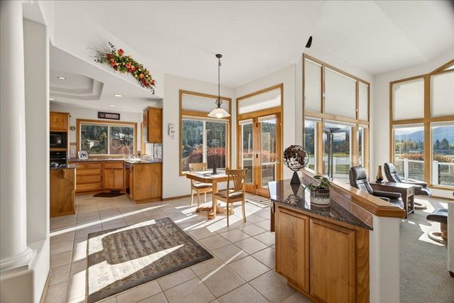 24226 E Pinehurst Ln, Liberty Lake, WA 99019