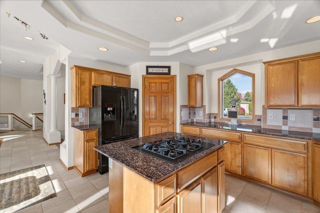 24226 E Pinehurst Ln, Liberty Lake, WA 99019