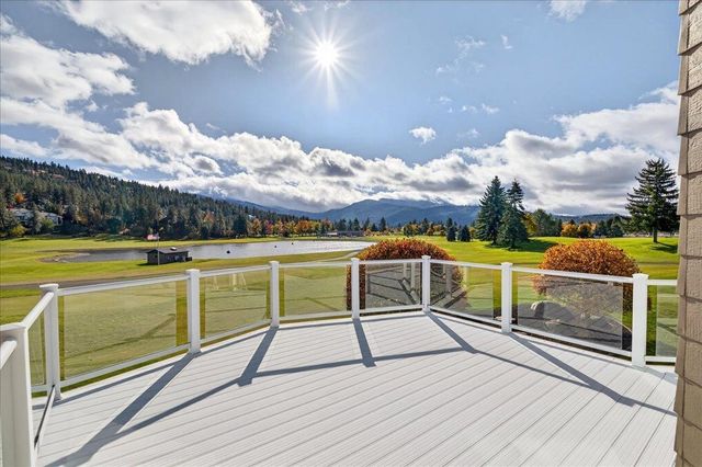 24226 E Pinehurst Ln, Liberty Lake, WA 99019