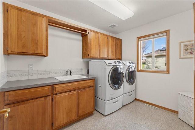 24226 E Pinehurst Ln, Liberty Lake, WA 99019