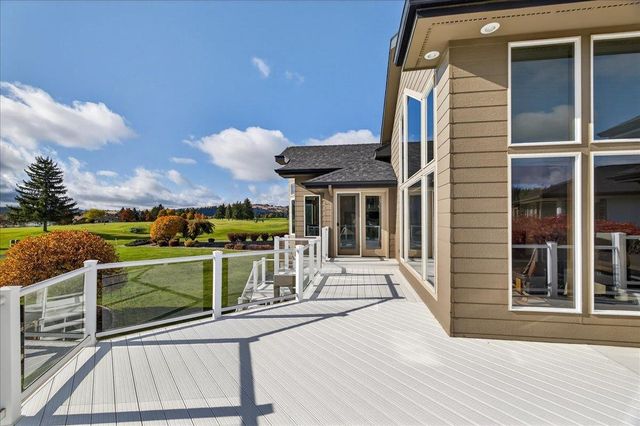 24226 E Pinehurst Ln, Liberty Lake, WA 99019