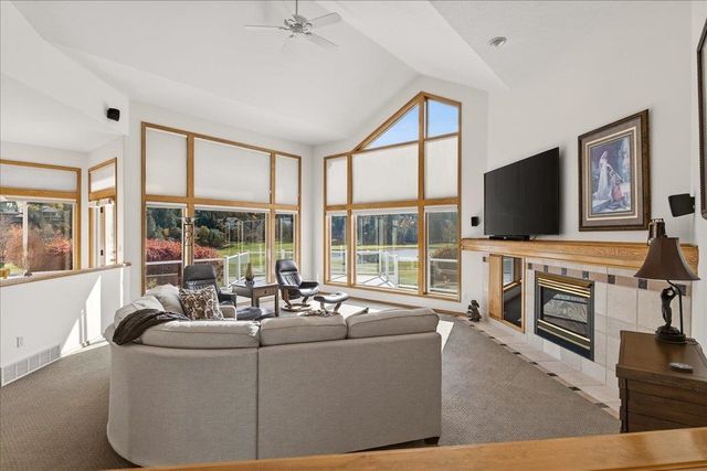 24226 E Pinehurst Ln, Liberty Lake, WA 99019