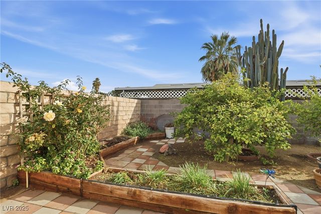 4671 Largo Way, Las Vegas, NV 89121