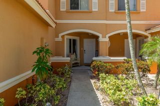 6242 Eaton Street, West Palm Beach, FL 33411