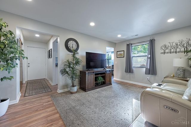3163 Roesch Boulevard, Fairfield, OH 45014