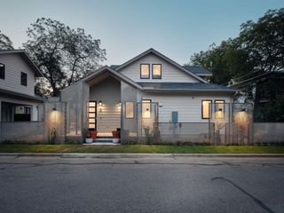 1401 E 3rd ST 2, Austin, TX 78702