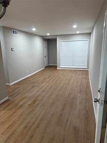 2439 Maverick Avenue, Dallas, TX 75228