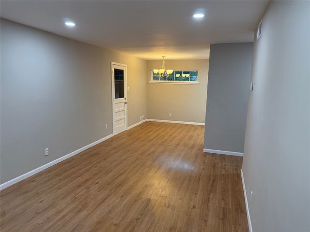 2439 Maverick Avenue, Dallas, TX 75228