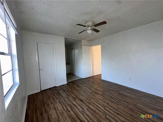 908 SISSOM Road, Killeen, TX 76541