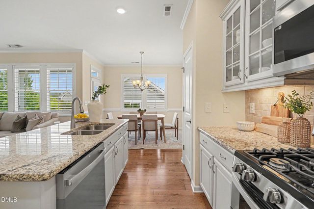 39 Salt Cedar Lane, Chapel Hill, NC 27516