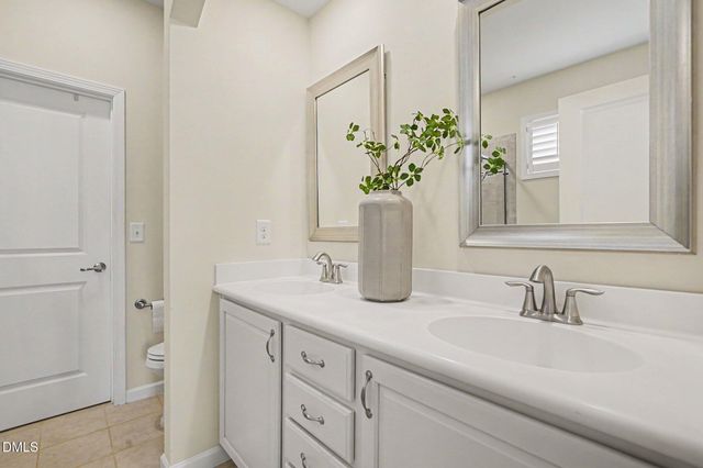 39 Salt Cedar Lane, Chapel Hill, NC 27516