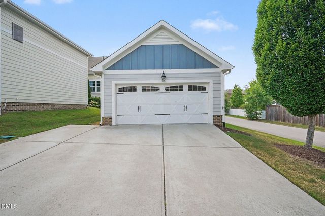 39 Salt Cedar Lane, Chapel Hill, NC 27516
