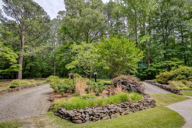 160 Jep Wheeler Lane, Woodstock, GA 30188