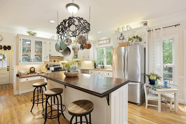 160 Jep Wheeler Lane, Woodstock, GA 30188