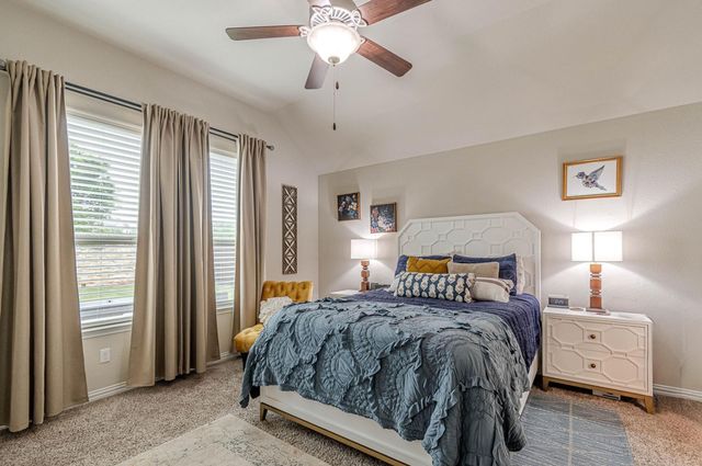 109 Tulip Garden TRL, San Marcos, TX 78666