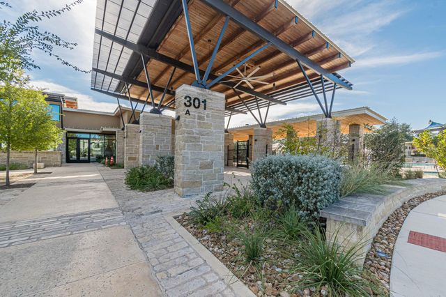 109 Tulip Garden TRL, San Marcos, TX 78666