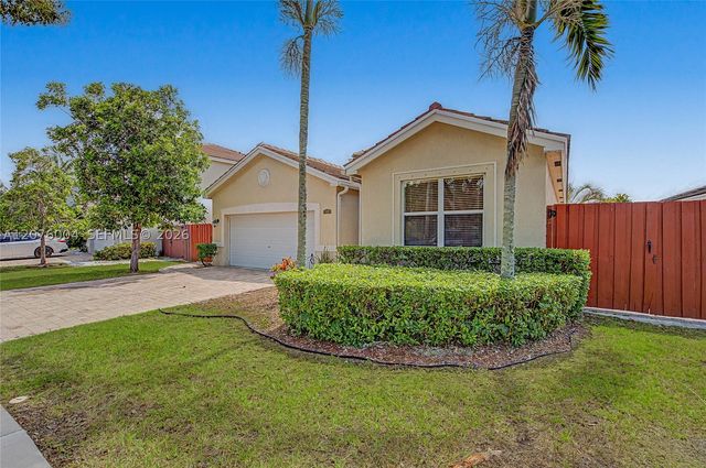 527 SE 31st Ave, Homestead, FL 33033