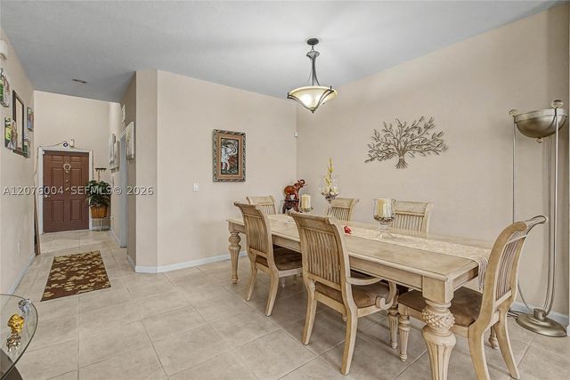 527 SE 31st Ave, Homestead, FL 33033