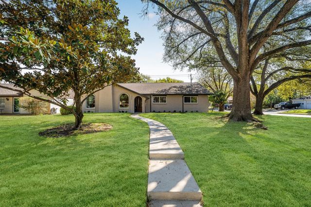 2002 Shadow Bend Drive, Houston, TX 77043