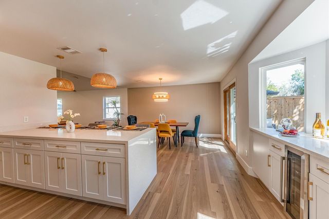 2002 Shadow Bend Drive, Houston, TX 77043