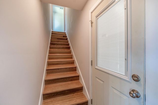 2002 Shadow Bend Drive, Houston, TX 77043