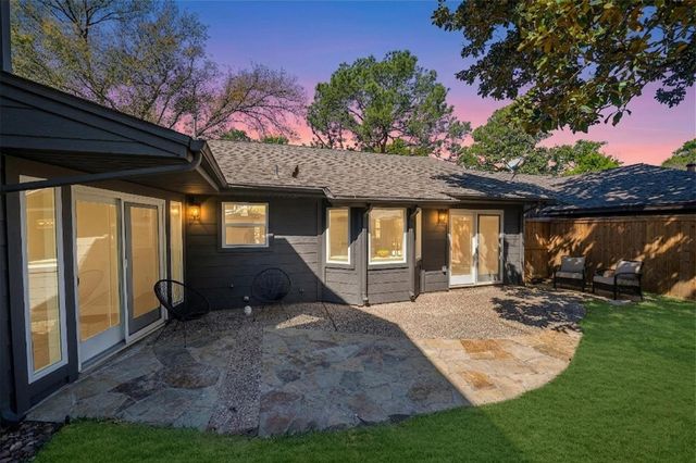 2002 Shadow Bend Drive, Houston, TX 77043