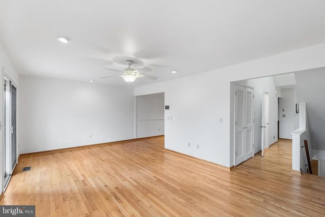 2153 CHAPEL VALLEY LN, Lutherville Timonium, MD 21093