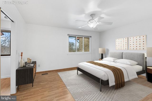 2153 CHAPEL VALLEY LN, Lutherville Timonium, MD 21093