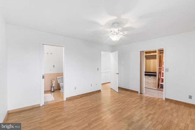 2153 CHAPEL VALLEY LN, Lutherville Timonium, MD 21093