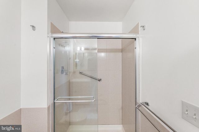 2153 CHAPEL VALLEY LN, Lutherville Timonium, MD 21093