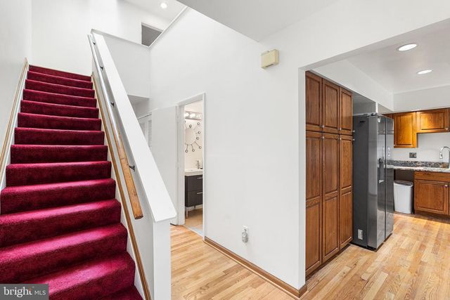 2153 CHAPEL VALLEY LN, Lutherville Timonium, MD 21093